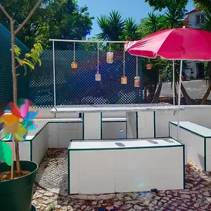 Cozy House By Famous Flea Market With Terrace Lisboa