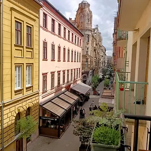 opera-home-apartment.inbudapesthotels.com/